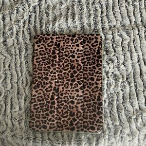 IPad Pro leopard case